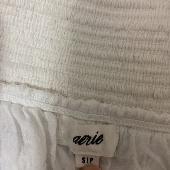 Aerie white lacy skirt - Picture 2 of 3